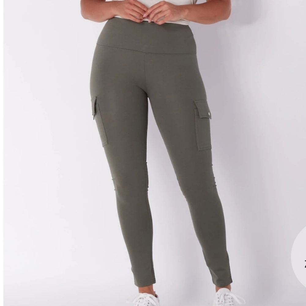 New Ponte Cargo pant